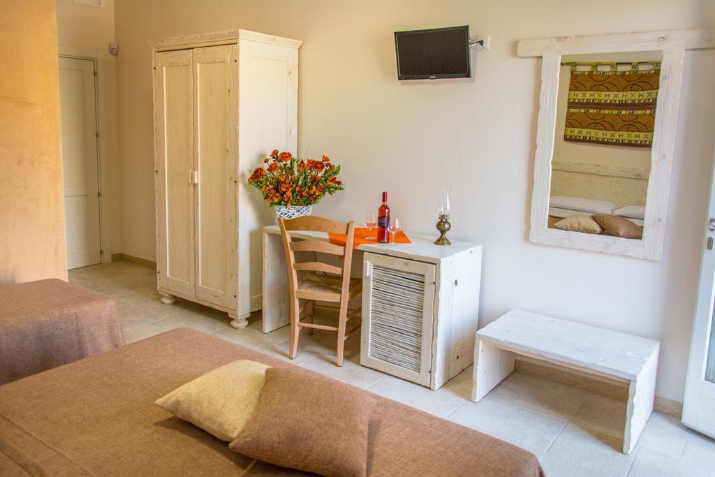 Relais Tenuta Campi Martano Cameră foto